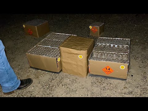 Lighting Several LARGE 1/1 Firework Cakes (INSANITY)