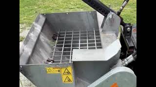 Fj&auml;r&aring;s 200/900 mounted sand spreader | Image 4 - Autoline