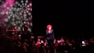 Cyndi Lauper - Don&#39;t Cry No More!