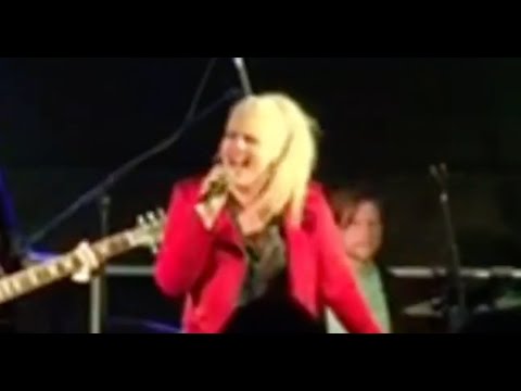 Groove Addiction Band - Superstition Cover (Live)