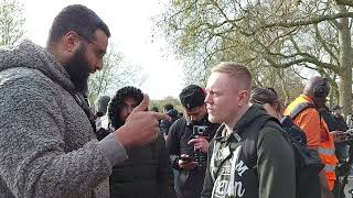Video: Historical Preservation of Quran, or Not? - Mohammed Hijab vs Chris 2/3
