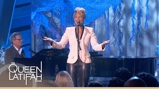 Mary J. Blige Performs &#39;Have Yourself a Merry Little Christmas&#39; on The Queen Latifah Show