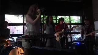 A Sunny Day In Glasgow