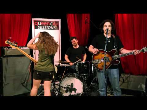 Queen City Sessions: The Sundresses