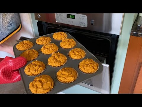 Pumpkin Muffins With Cake Mix - you only need 2 ingredients!