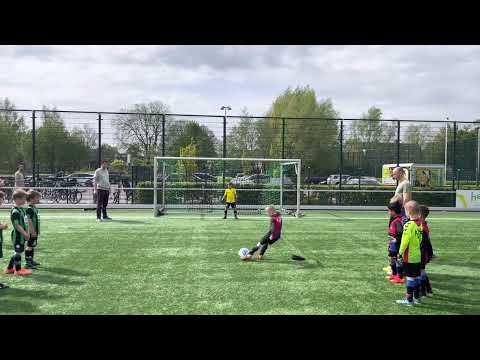 Penalty kruising Lux tegen S.V. Alliance ‘22