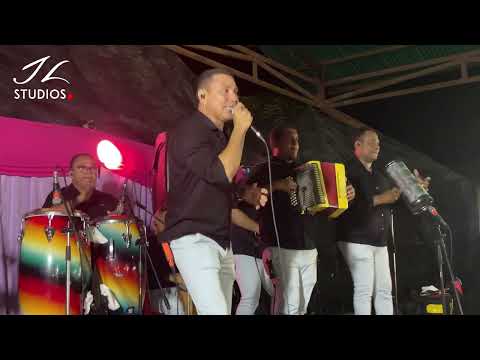 Jehova Esta En Su Templo - Luis Puello & Camilo Barragán (En Vivo).