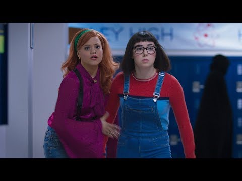 Daphne & Velma (Trailer)