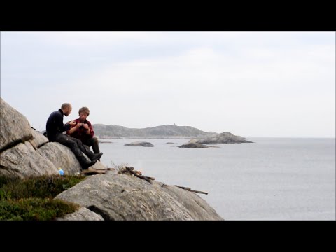 til-norge-og-roeget-fisk-skjernoey-i-sydnorge