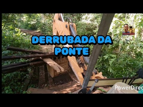 DERRUBANDO PONTE / CASE 580N/RETROESCAVADEIRA 
