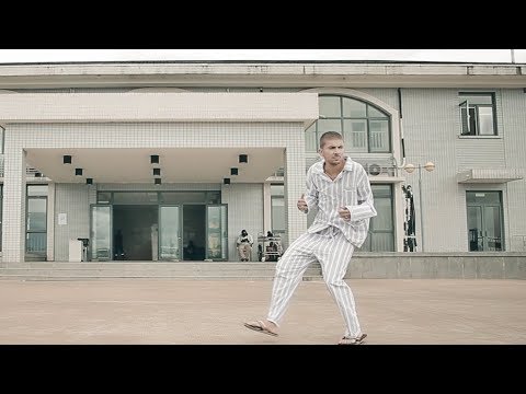 Alex Du Kamer | Les artistes camerounais semblent négliger leur culture