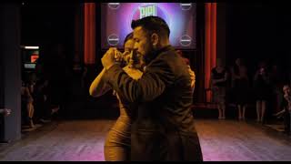 Sergio Bustos y Jésica Gómez bailan en Pipí Cucú Milonga