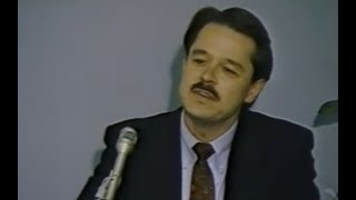 The Public School Monopoly: America&#39;s Berlin Wall | David Boaz