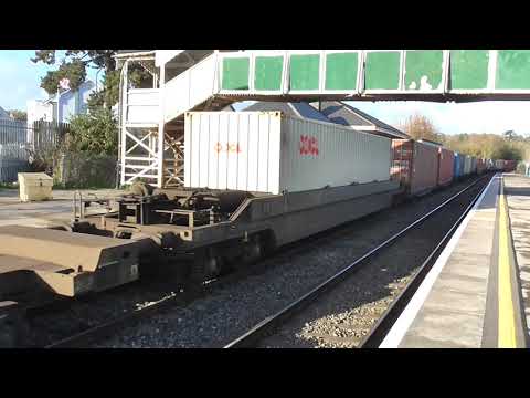 Freightliner Class 70 & 66 no's: 70010-66614 @ Chepstow {4O57} 12/11/2020.