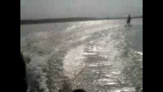 preview picture of video 'Esquiando en el rio nautla'