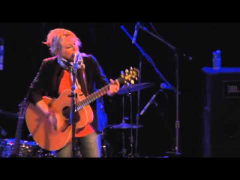 In the Middle of the Night - Martha Wainwright