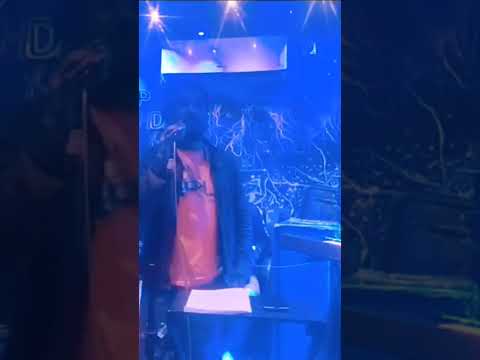 Rahul gulabi aank...