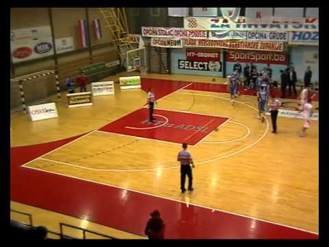 basket.ba: 14. kolo Zrinjski - Varda 73 - 75