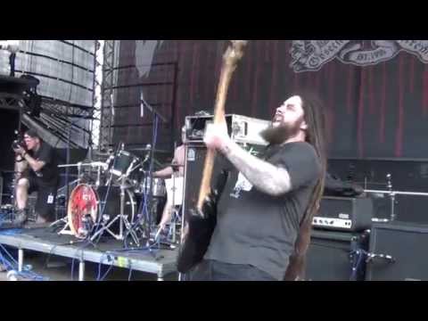ENTRAILS MASSACRE Live At OEF 2013
