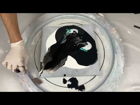 301. Sheleeart Australian Fluid Artist -  Scoop and Drag - Winterstrom Style