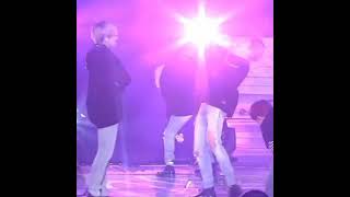 Download lagu When Jimin changed the choreography in springday to look at Tae in the eye b4 the translation part mp3 Download lagu When Jimin changed the choreography in springday to look at Tae in the eye b4 the translation part mp3