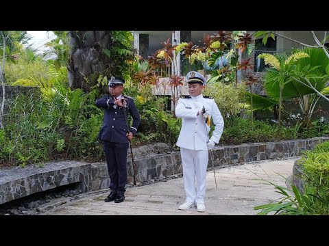 Very SNAPPY Sword Drill