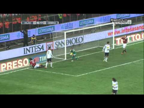 Highlights AC Milan 2-0 Cesena - 23/01/2011
