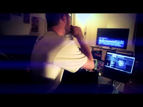 LES UNS - Je t'ai menti (Bab-2) CLIP 2013