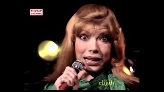 KATJA EBSTEIN. IN PETERSBURG IST PFERDEMARKT.