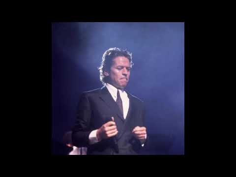 Robert Palmer and UB40-I'll be your baby tonight (rare studio demo)