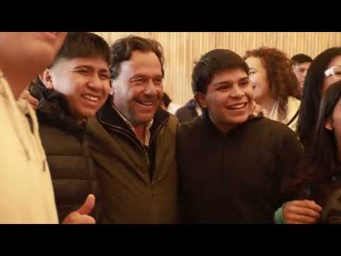 Sáenz en la Expo Cafayate: “Seguimos generando oportunidades para que los jóvenes estudien, se capaciten y construyan su futuro en Salta”