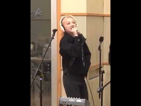 (여자)아이들 (G)I-DLE Yuqi so funny when rap in Tomboy #nxde