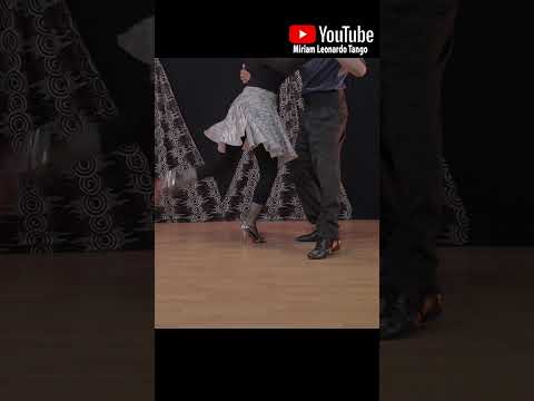 Ganchos & Boleos by Miriam & Leonardo