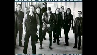 Bruce Springsteen &amp; The E Street Band - (Live Meadowlands 7-29-1999) Give The Girl A Kiss