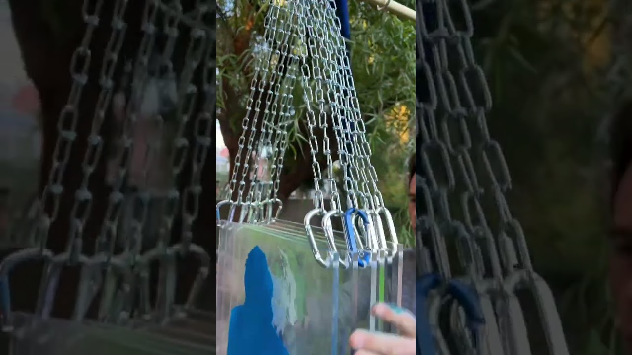 Layered painting looks 3-D on glass! 🤯￼