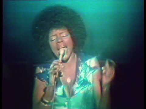 GLORIA GAYNOR - Never Can Say Goodbye (1975)