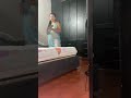 Tante Istirahat Mlm Pakai Baju Transparan Biru Tipis