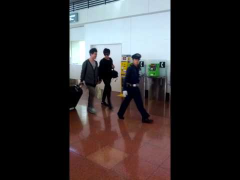 121026 Infinite MyungSoo arrived at Haneda