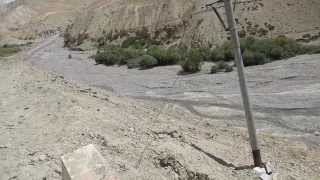preview picture of video 'Fotu La - Srinagar to Leh Bicycle Tour'