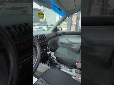 фото volkswagen golf r32 iv 0