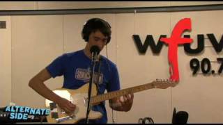 The Morning Benders - &quot;All Day Light&quot; (Live at WFUV)