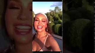 Thalia - Me oyen, me escuchan (Video Original)