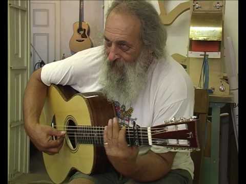 Klaus Weiland in the Deerbridge Guitar shop - Part 1