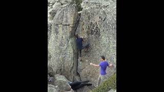 Video thumbnail of El Chupacabras, 6b+. Pas de la Casa