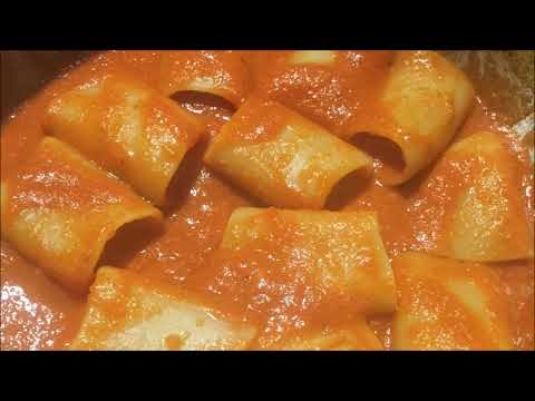 Paccheri con burro, "oro" e parmigiano (videoricetta n° 1133)