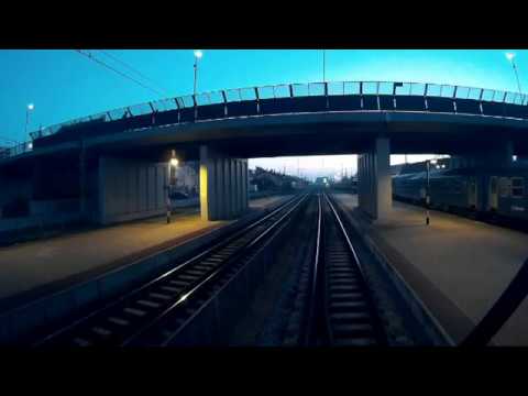 Mit lát a mozdonyvezető Győr - Bp. Keleti