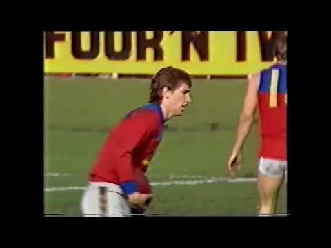 Alastair Lynch R16 1989