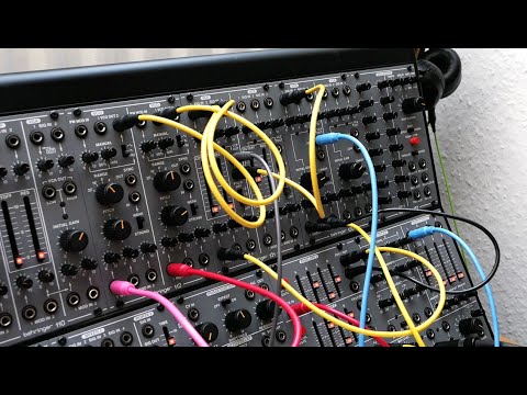 Behringer System 100 ~ simple patch, great sound