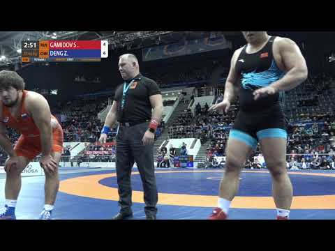 Round 3 FS - 125 kg: S. GAMIDOV (RUS) v. Z. DENG (CHN)