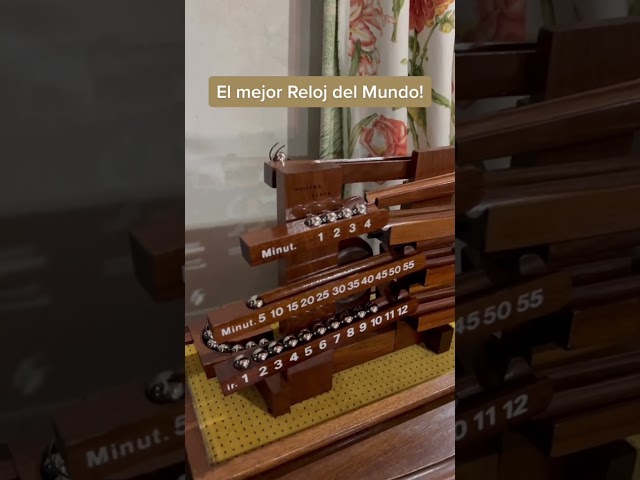 Vídeo relacionado con Generico Reloj de pared artesanal de madera de nogal, tema El Señor de los Anillos, personajes números, gadget El señor de los anillos, fabricado en Italia